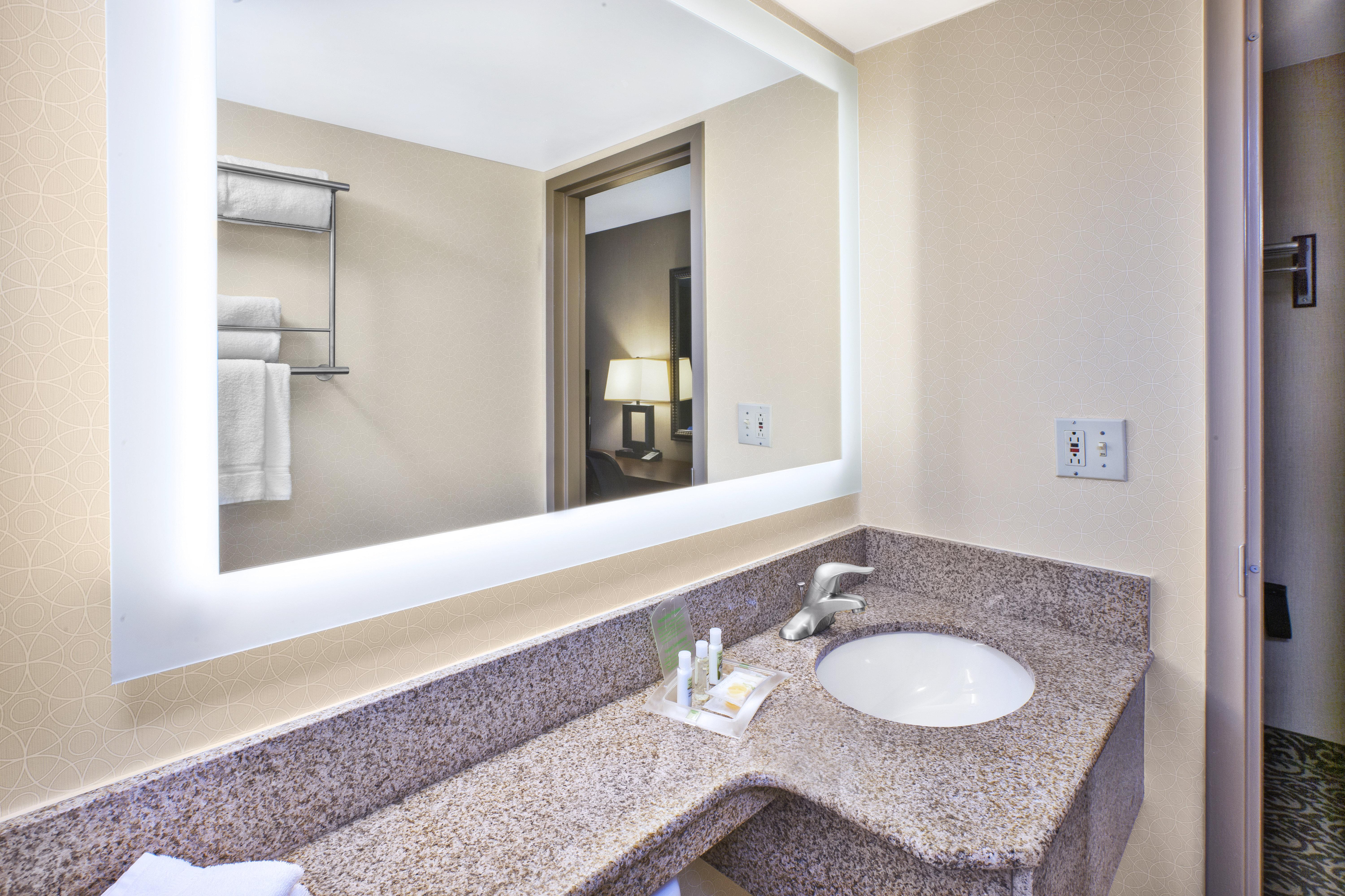 Holiday Inn National Airport/Crystal City By Ihg Арлингтон Экстерьер фото
