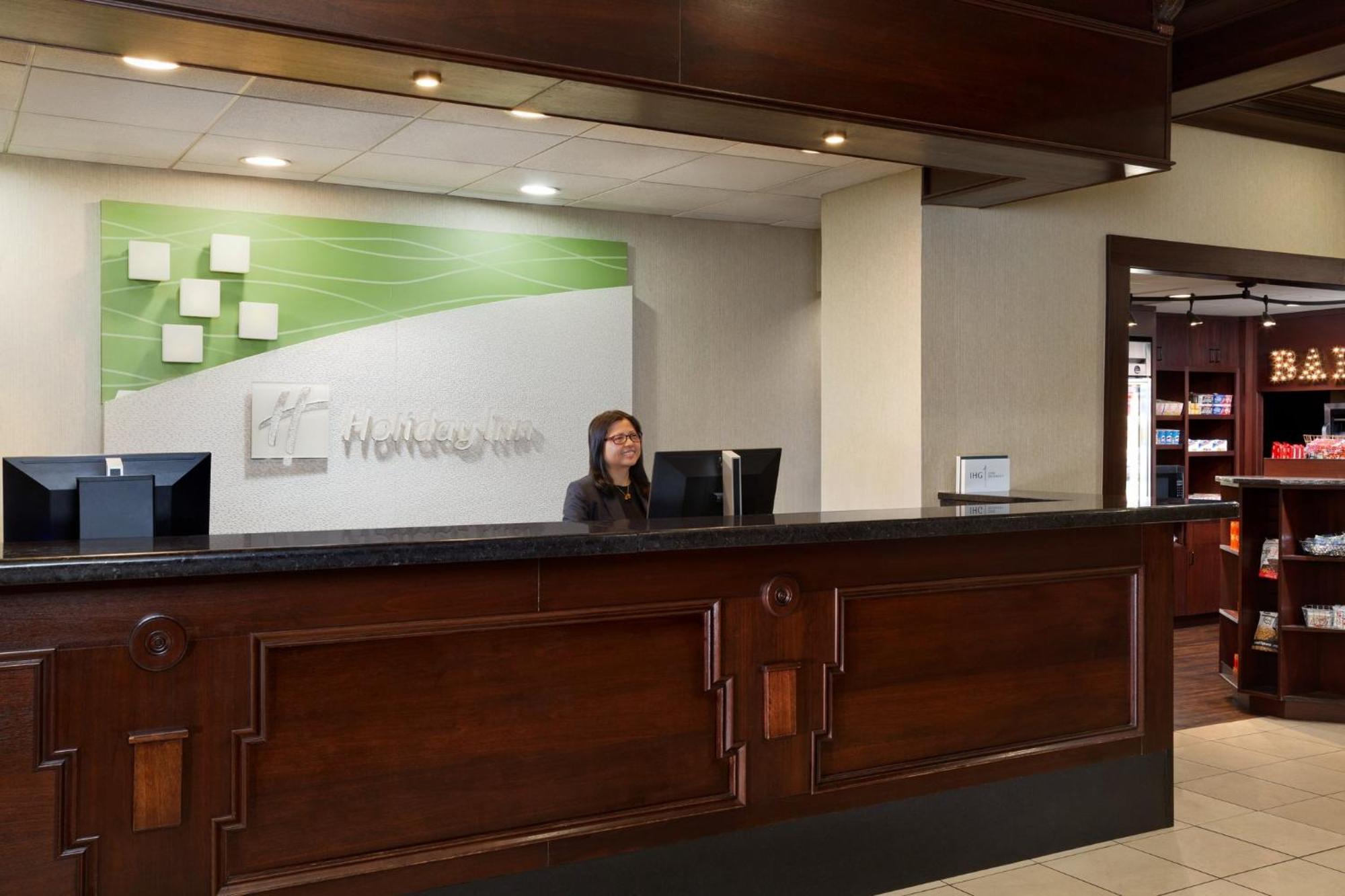 Holiday Inn National Airport/Crystal City By Ihg Арлингтон Экстерьер фото