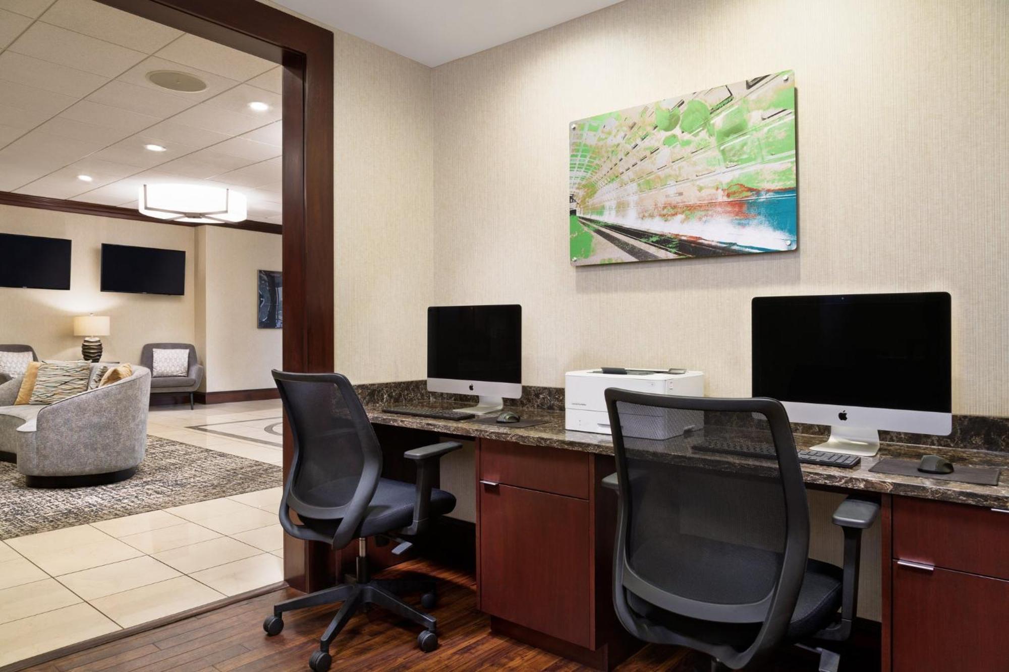 Holiday Inn National Airport/Crystal City By Ihg Арлингтон Экстерьер фото